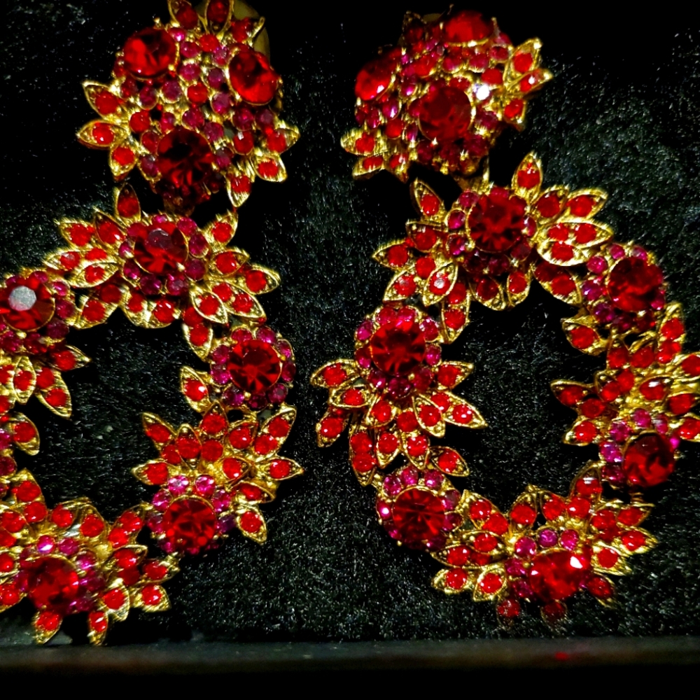 THELMA DEUTSCH RED RINESTONE STATE 3"